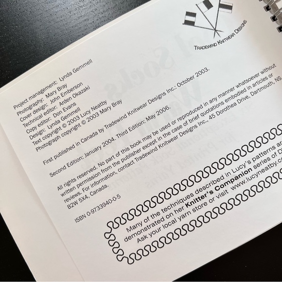 Y2K Cool Socks Warm Feet Pattern and How To Crochet Knit Book - Picture 4 of 11